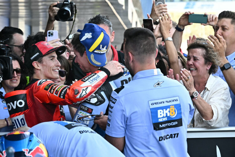 Photo by JAVIER SORIANO/AFP via Getty Images