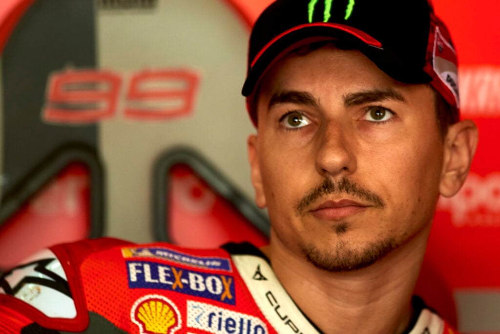Jorge Lorenzo in the Ducati garage during qualifying for the 2018 MotoGP Aragon Grand Prix