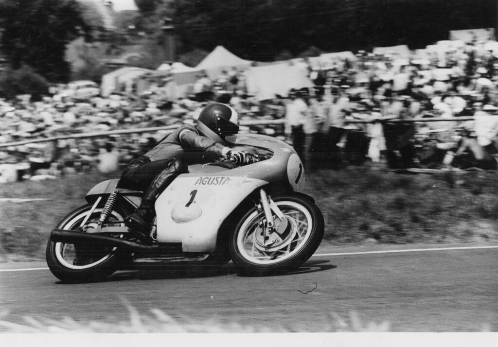 Giacomo Agostini on track at the Sachsenring at the 1971 500cc East German Grand Prix